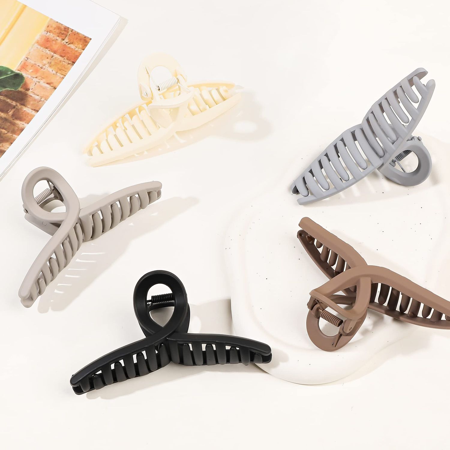 Claw Hair Clips for Women Thick Hair - Big Butterfly Claw Clips for Grils long hair Cute Jaw Clips for Curly Hair Strong Hold Durable Matte Hair Clamps