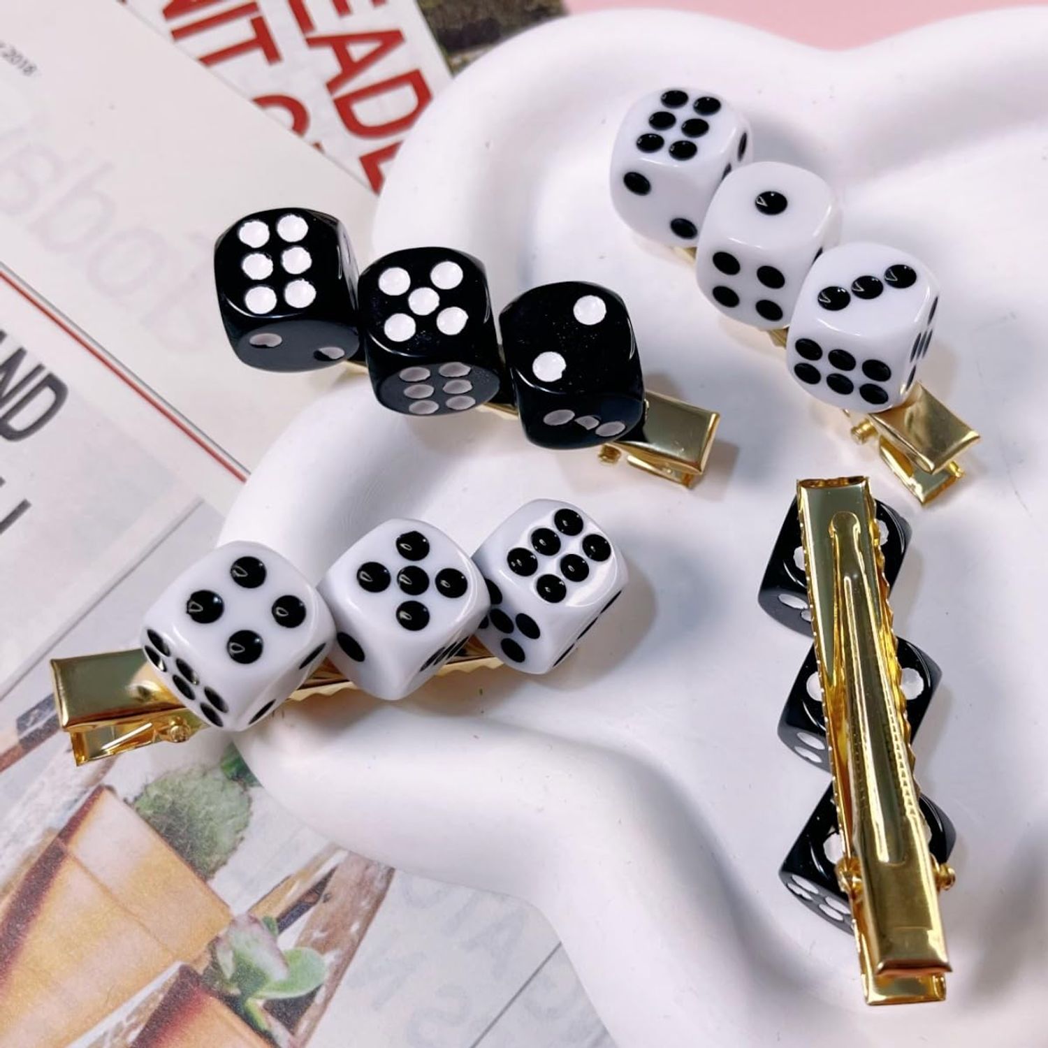 TUCEWP 4Pcs Dice Hair Clips for Women Girls Funny Resin Dice Cube Hair Pins Goth Punk Black White Dice Hair Barrette Nonslip Metal Alligator Clips for Long Thick Hair Trendy Lovely Hair Accessories