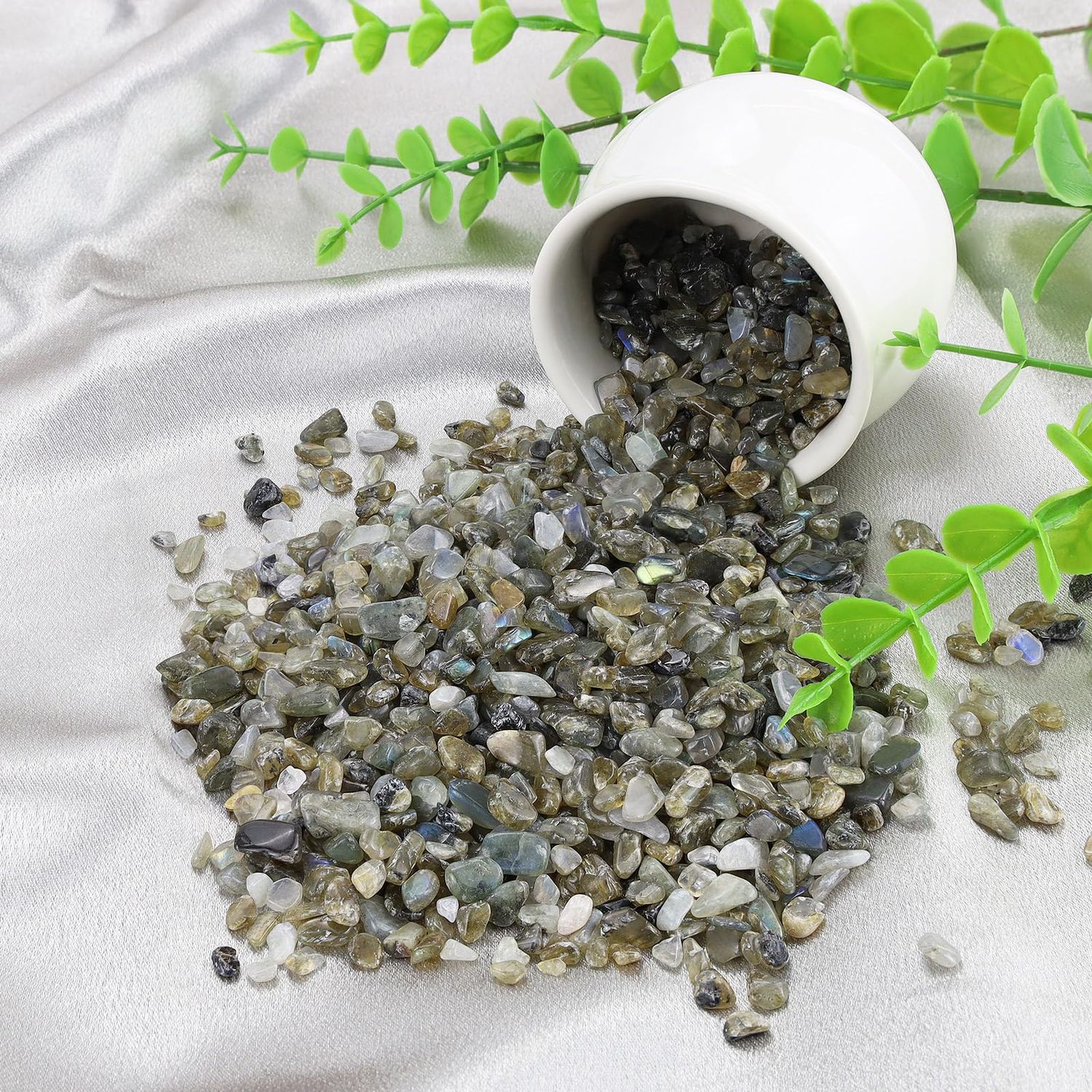 ZHIYUXI Labradorite 1lb Crystal Chips Bulk Fish Tank Decorations Aquarium Rocks Gravel Vase Filler Stones Crystals for Candle Making Witch Kit Gravel for Plants Quartz Sand Gemstone Terrarium Supplies