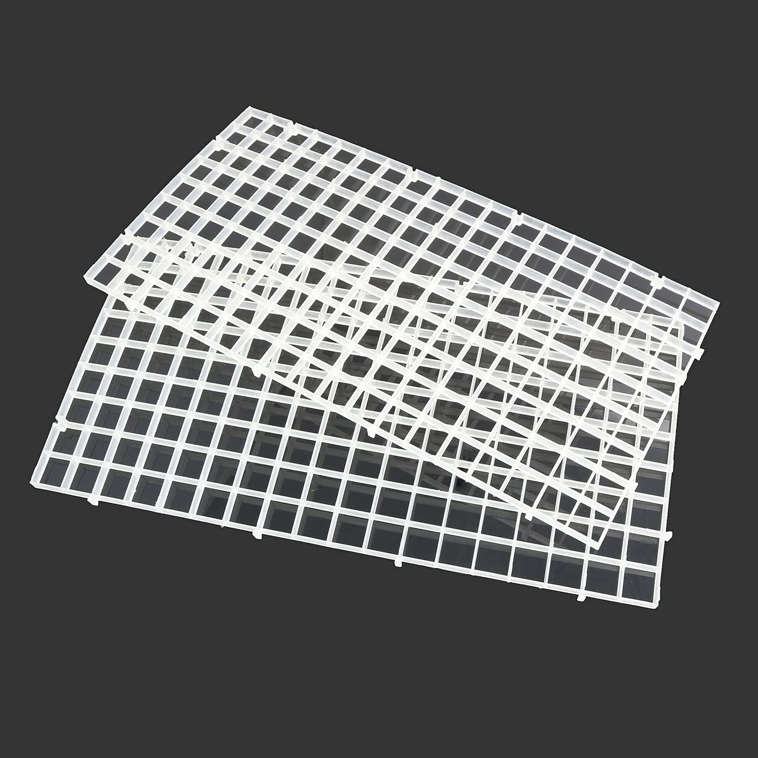 RLECS 2pcs 30cm x 15cm Plastic Grid Divider Tray Egg Crate Louvre Aquarium Fish Tank Bottom Isolation, White