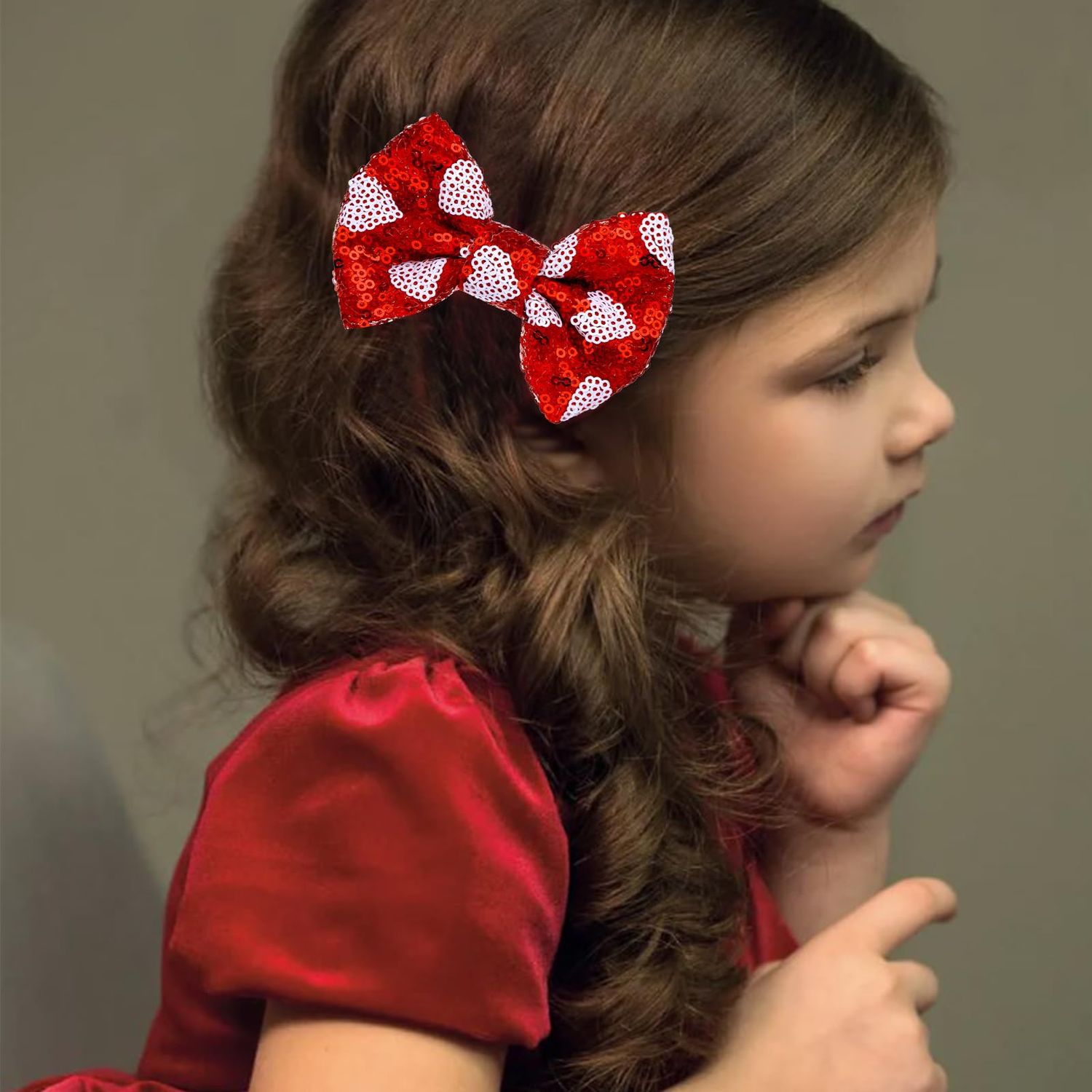ZOLYCO Sparkling 4 Inch Glitter Heart Hair Bows Clips Sequin Bow Alligator Clips Hair Accessories for Girls, Teens, Toddlers（Red）