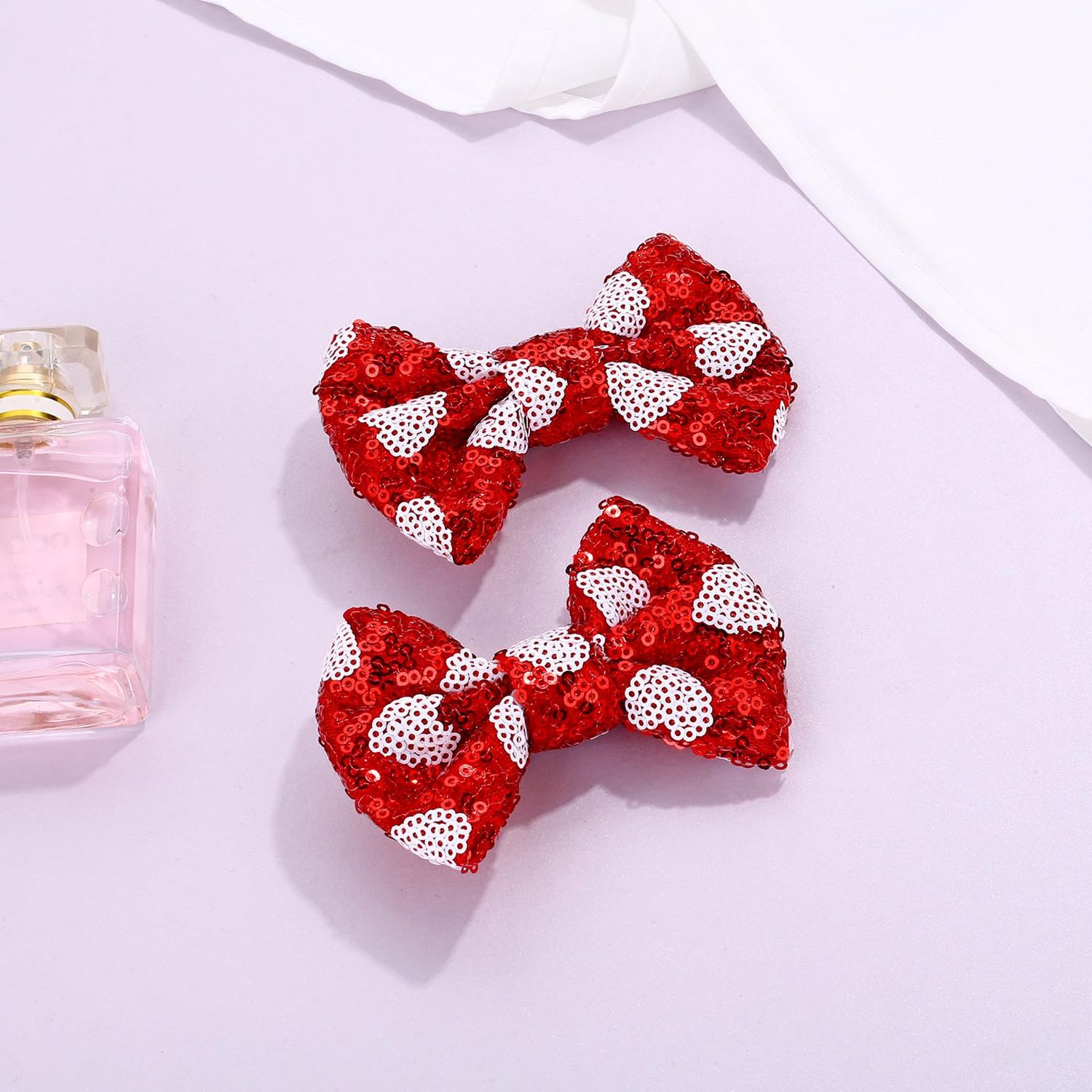 ZOLYCO Sparkling 4 Inch Glitter Heart Hair Bows Clips Sequin Bow Alligator Clips Hair Accessories for Girls, Teens, Toddlers（Red）