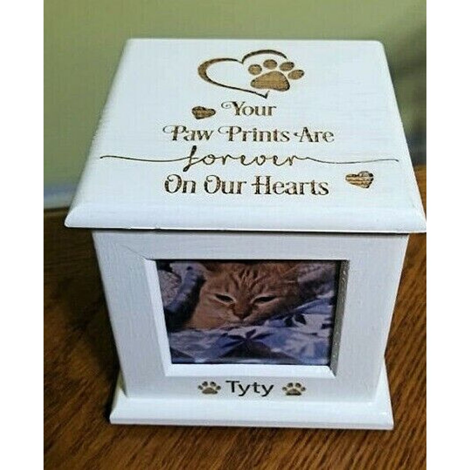 Pet Urn Memorial for Cremation Ashes | Cat Urn & Dog Urn Laser-Engraved ❤️