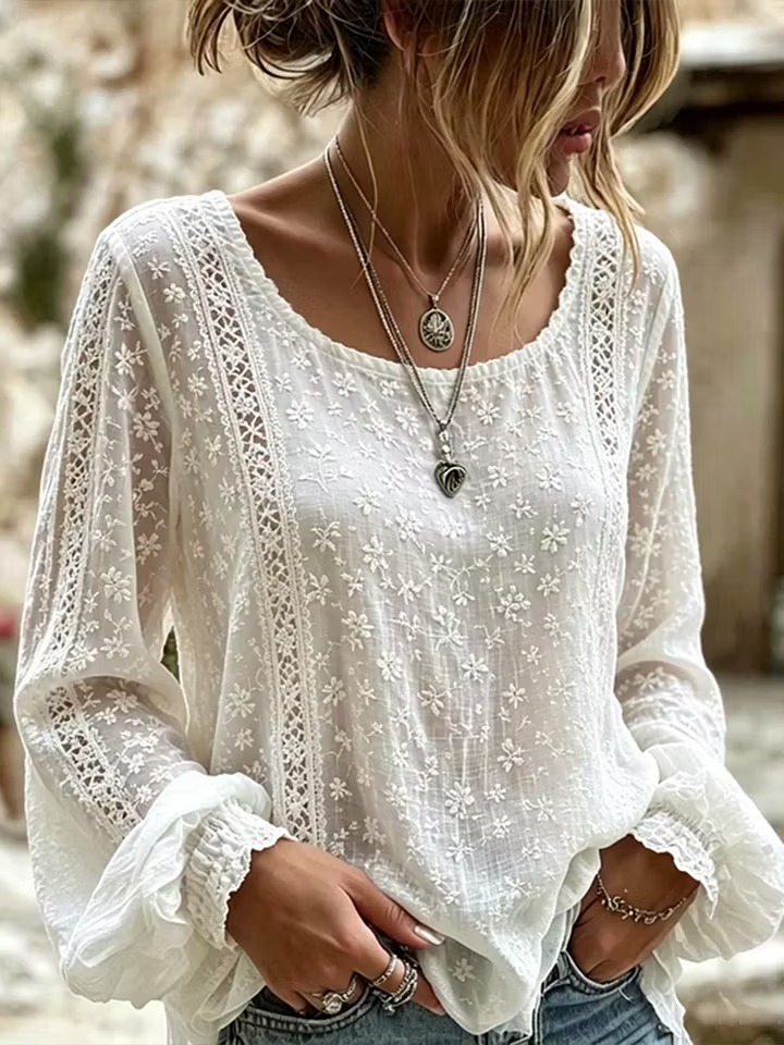 Women's White Floral Lace Artistic Splicing Comfortable Long Sleeved Top