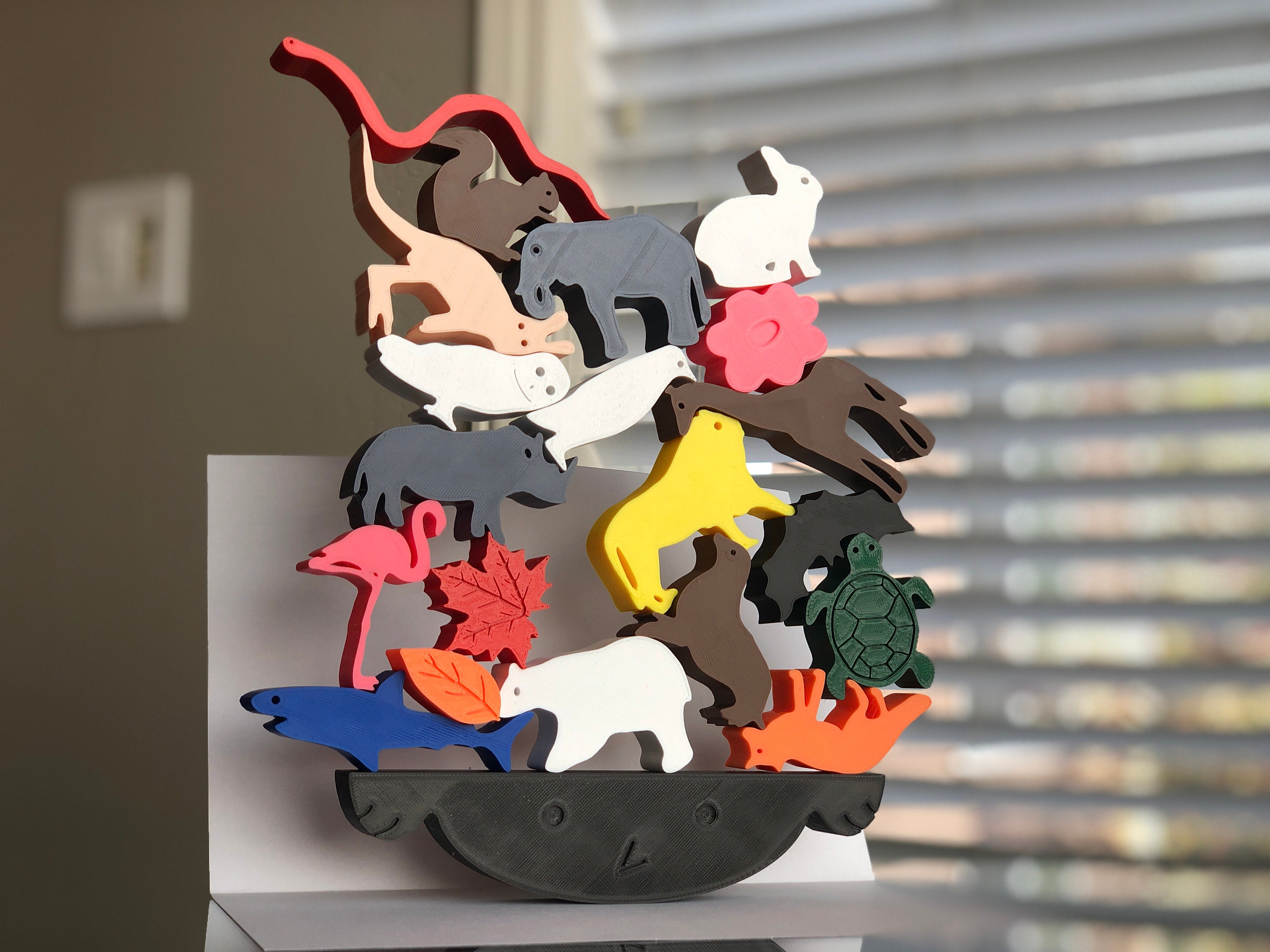 Wildlife Wobble - balance game
