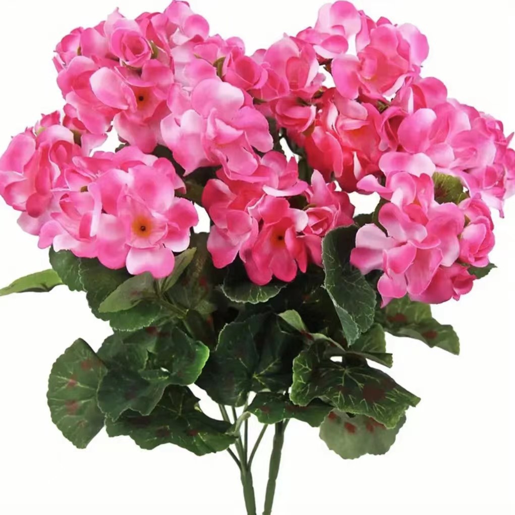 🌸 Lush, UV-Resistant Artificial Geraniums – Real Look, No Maintenance! 🌞🏡