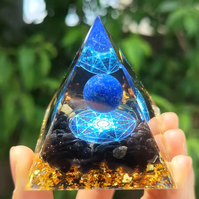 Glimmer Crystal Pyramid Energy Generator