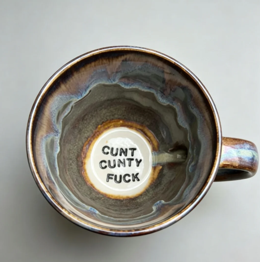 š¤£Jumbo Lightning Sweary Mug - COFFEE SLUT