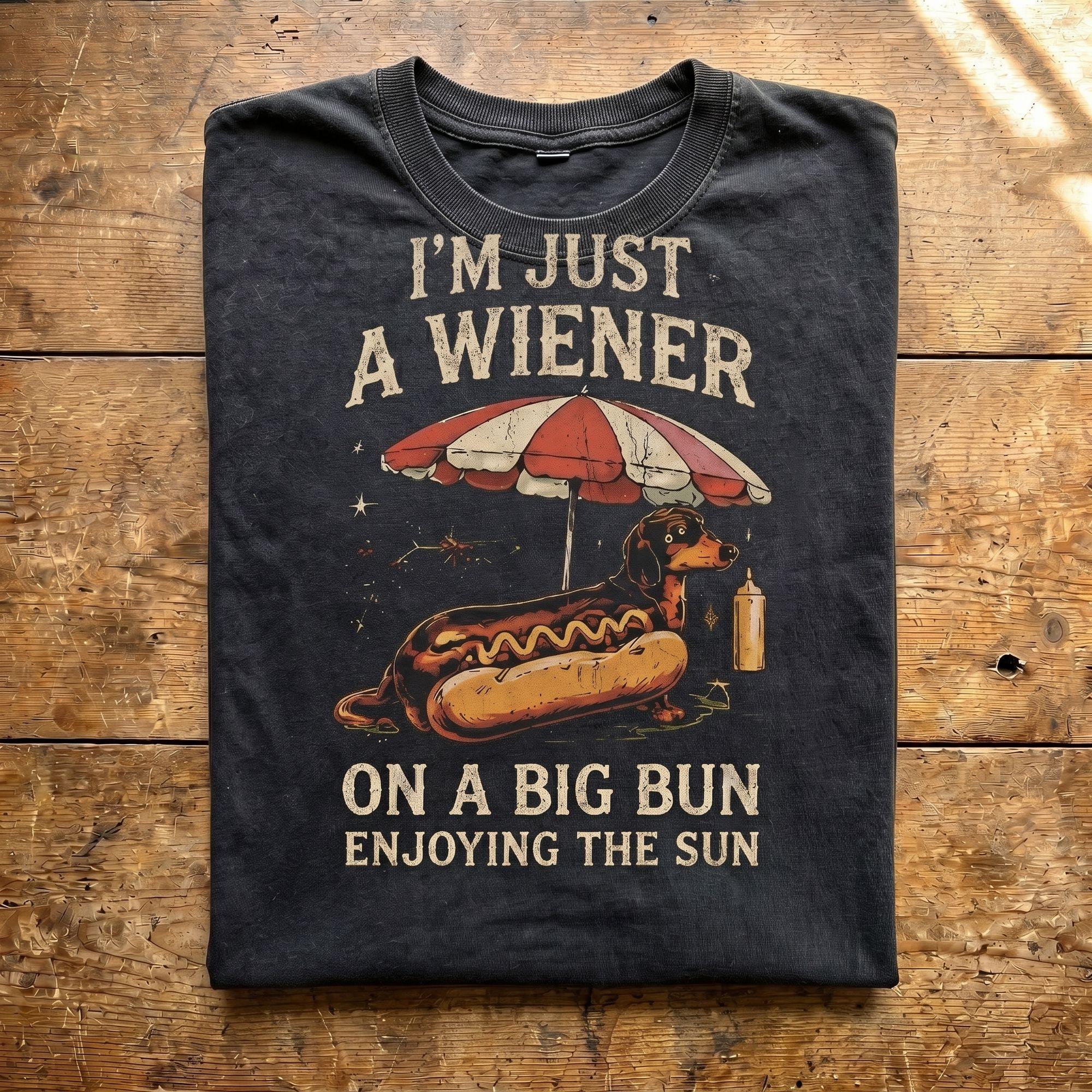 Funny Dachshund Hot Dog Wiener Pun Vintage T-shirt