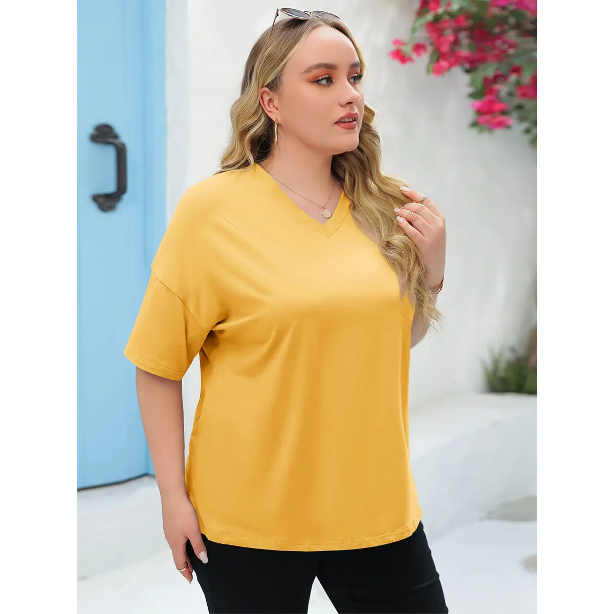 Women's Plus Size V Neck T Shirts Summer Half Sleeve Tees Casual Loose Fit Cotton Tunic Tops