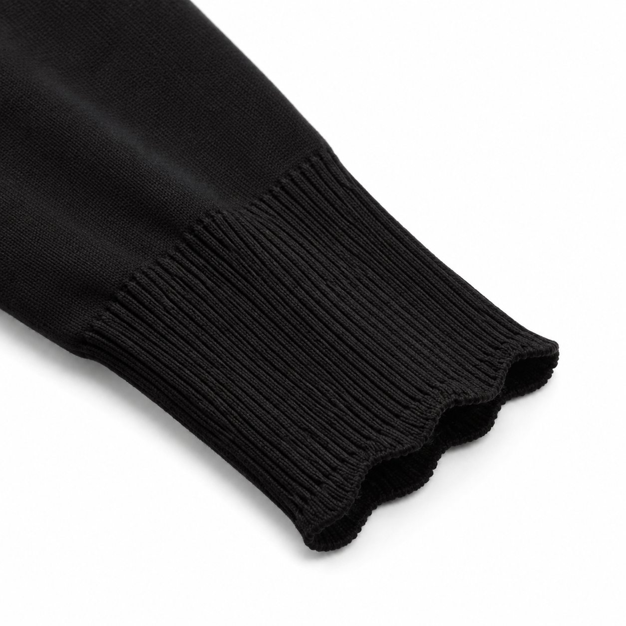 Rib-knit scalloped cuff detail
