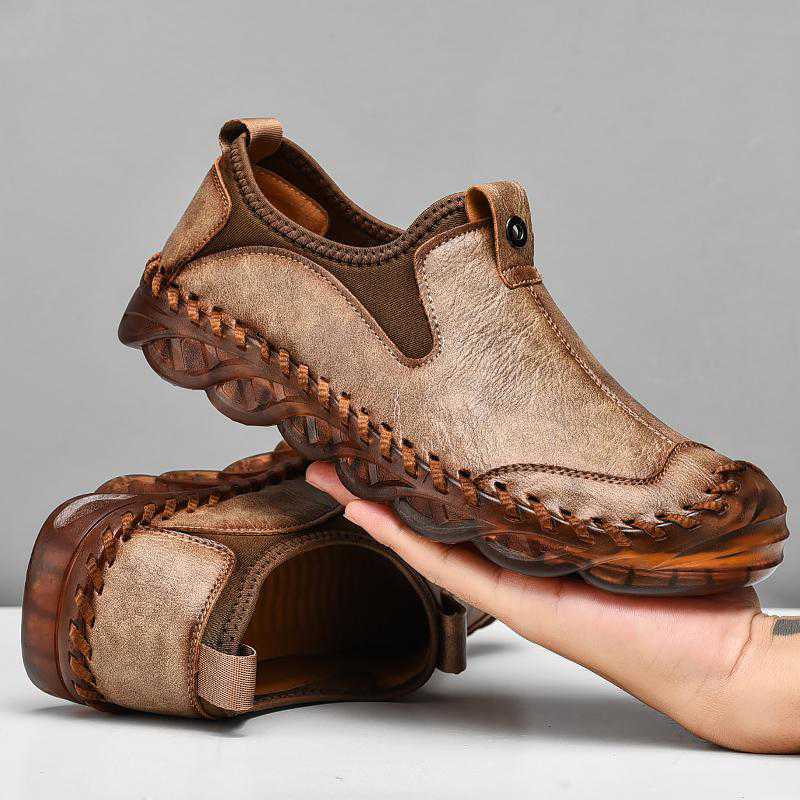 Men's Handcrafted Genuine Leather Moccasins Foot Wear