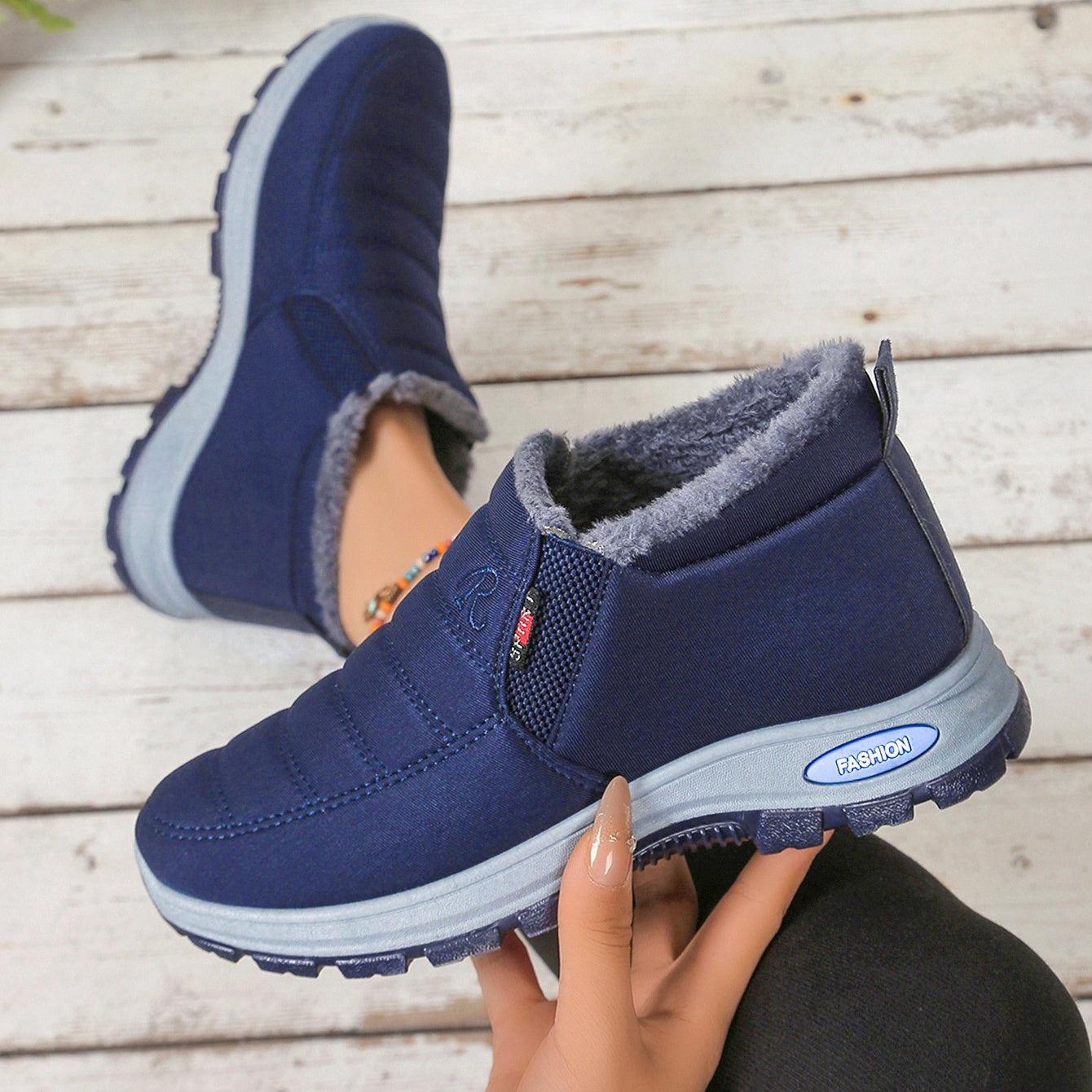 🔥Last Day Promotion 50% OFF🔥 Unisex Warm Sheepskin-Lined Boots , Easy To Wear, Comfortable When Walking
