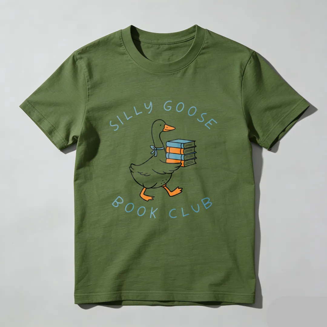 Silly Goose Book Club Duck With Books Unisex Classic T-shirt