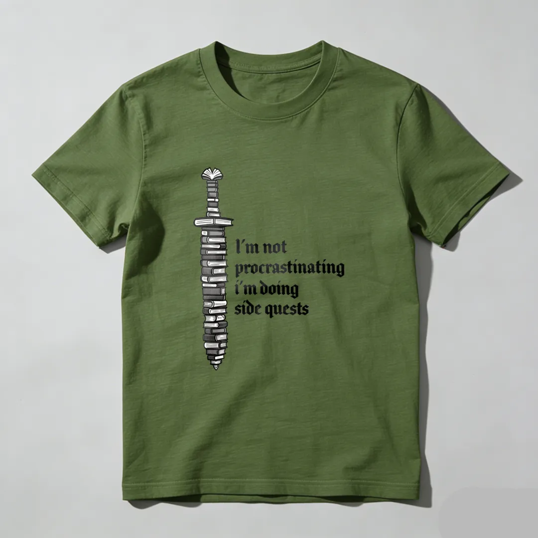 I'm Not Procrastinating I'm Doing Side Quests Unisex Classic T-shirt