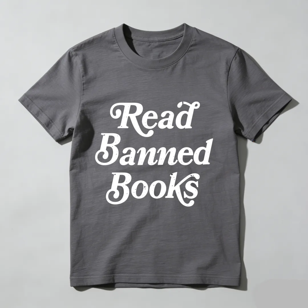 Read Banned Books Unisex Classic T-shirt