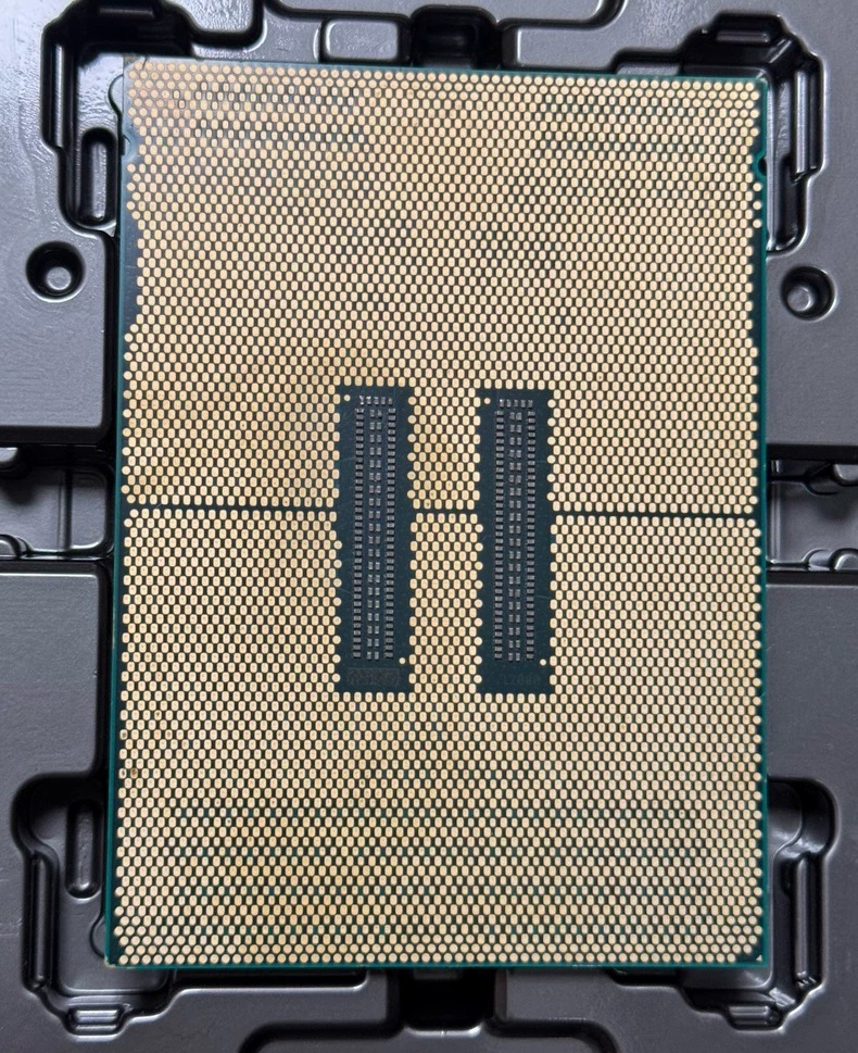 4Th intel Xeon Platinum Gold Silver Bronze 5416S 5418N 5418Y 5420+ 5423N 5433N 3408U 4410T 4410Y 4416+ 5403N 5411N 5412U 5415+ LGA4677 CPU Used Processor
