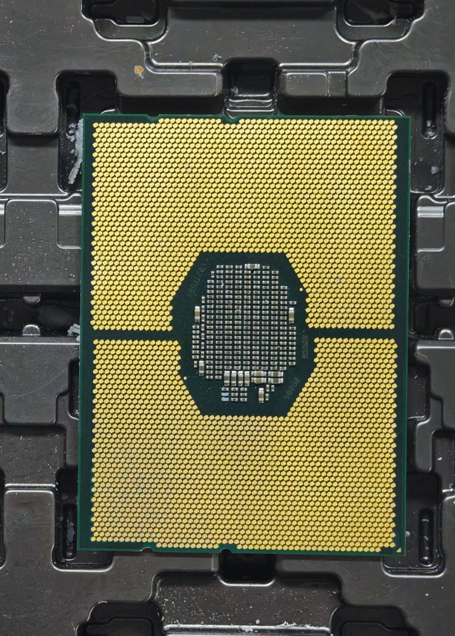 2nd intel xeon 8253 8256 8260 8260L 8260Y 8268 8270 8260M CPU LGA3647 CPU Used Processor