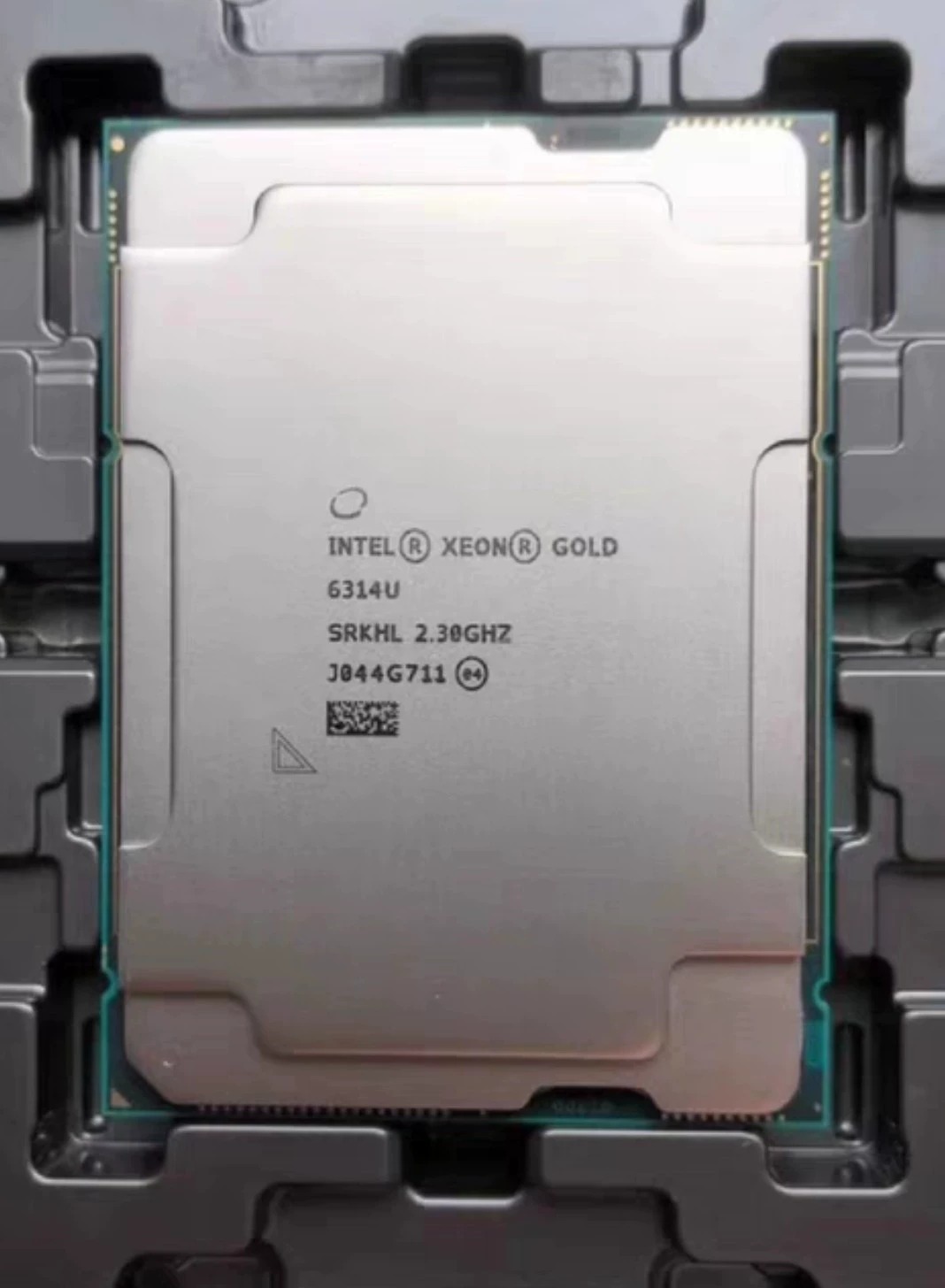 3rd intel Xeon Platinum 6314U 6328H 6330H 6330N 6336Y 6338N 6338T 6348H 6326 6330 6334 6338 6342 6346 6348 6354 LGA4189 CPU Used Processor