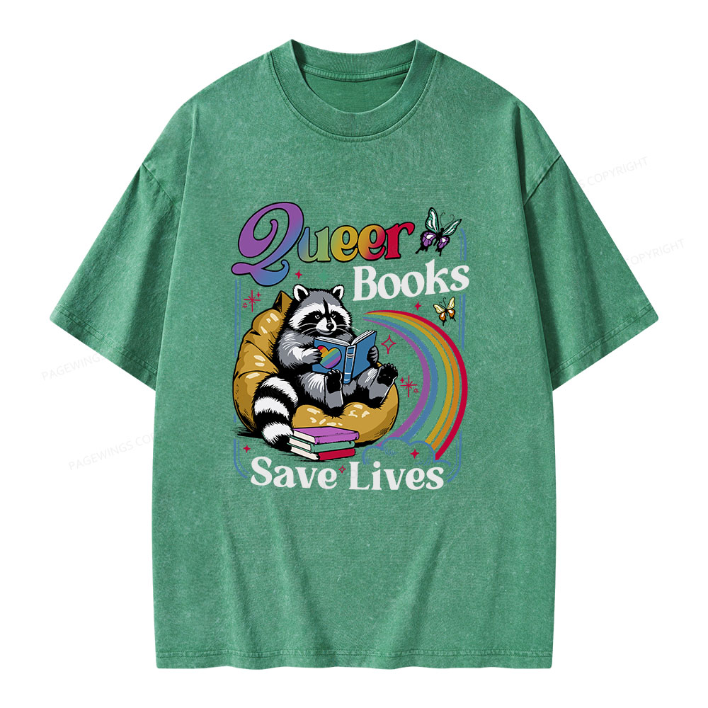 Pagewings „Queer Books Save Lives“-Unisex-T-Shirt (im Used-Look)