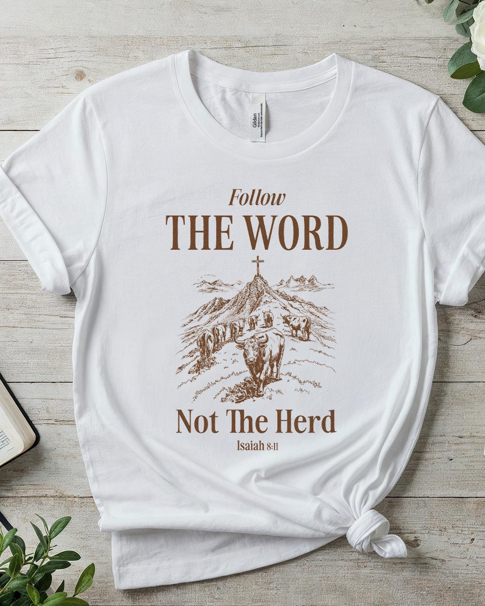 Unisex-T-Shirt „Follow The Word Not The Herd“