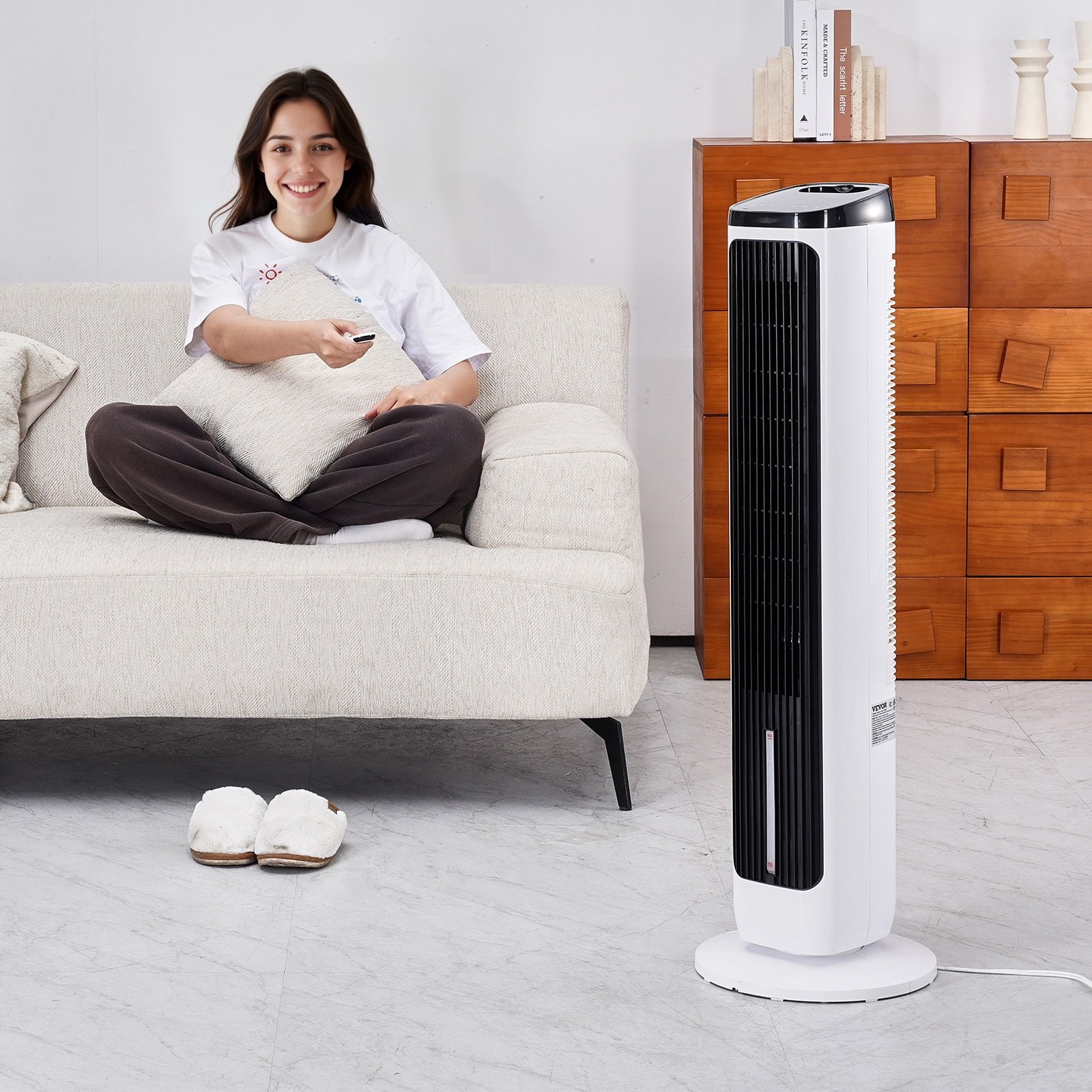 Ventilateur Tour Silencieux 70° Oscillant, 9 Vitesses, 4 Modes, Minuterie 24 h, Ventilation Puissante 23,3 Pieds/s, Ventilateur sur Pied pour Intérieur