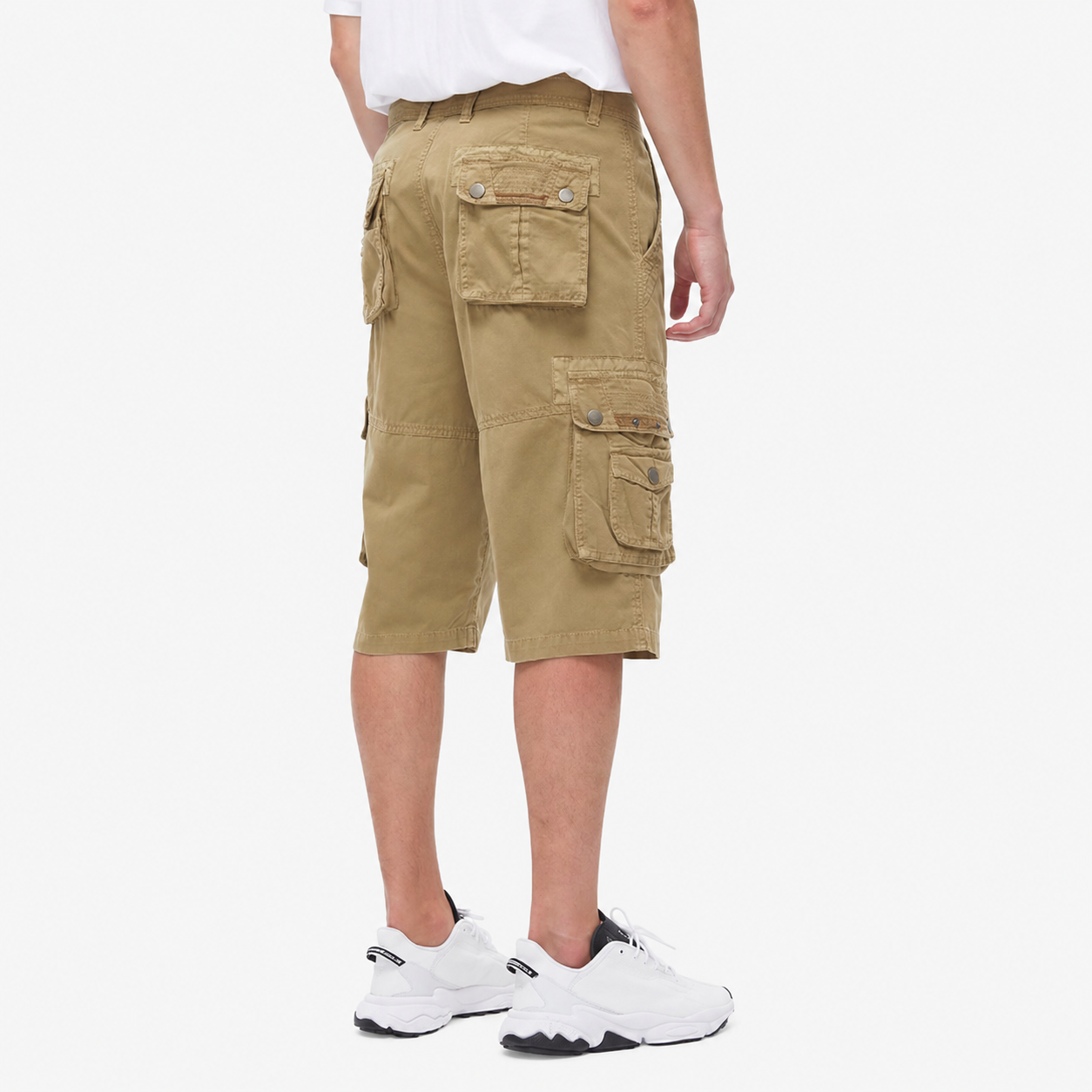 Mesa Khaki back view of the washed twill cargo capri pants