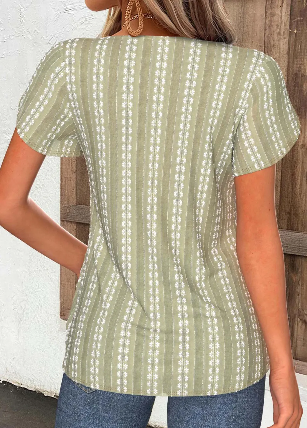 White Curved Hem Short Sleeve Split Neck T Shirt