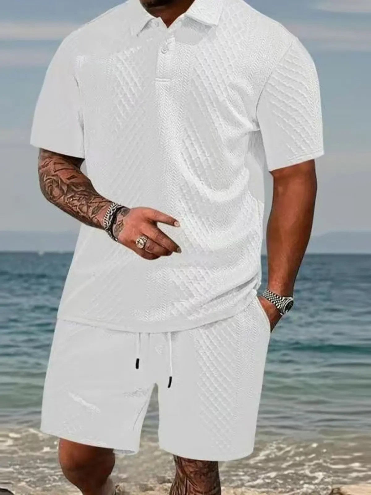 Men's summer casual texture fabric solid color polo shirt T-shirt shorts 2-piece set, loose fit suitable for casual sports, breathable and cool, essential summer outfit, comfortable and versatile  Menswear Plain