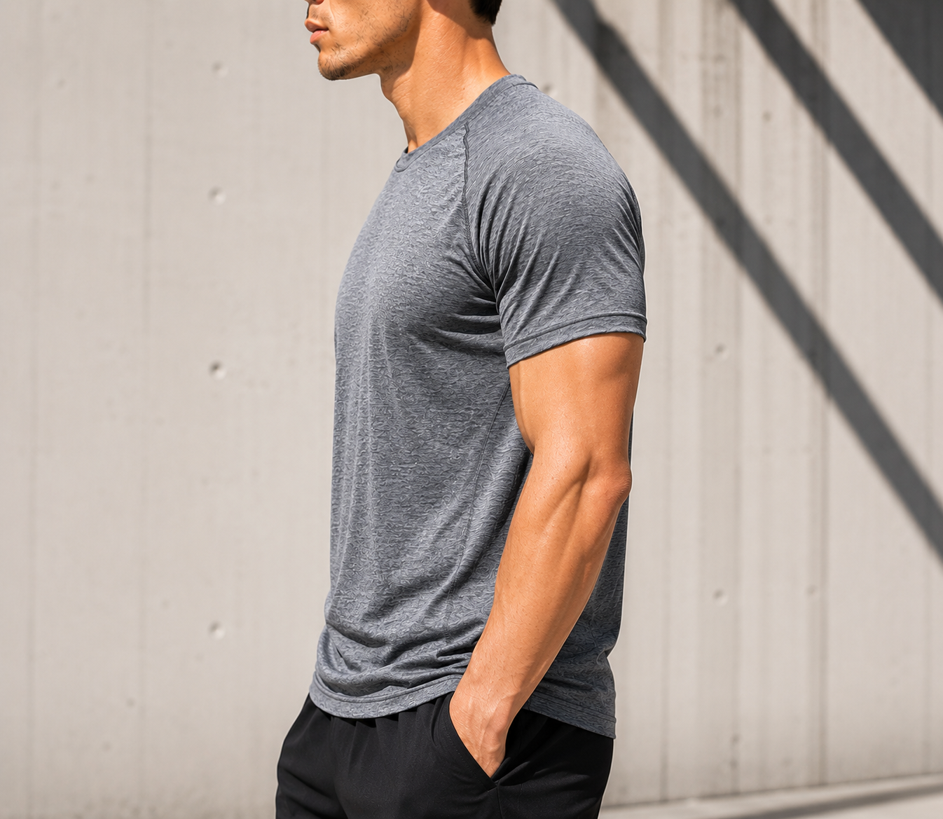 Athletic seam and hem detail
