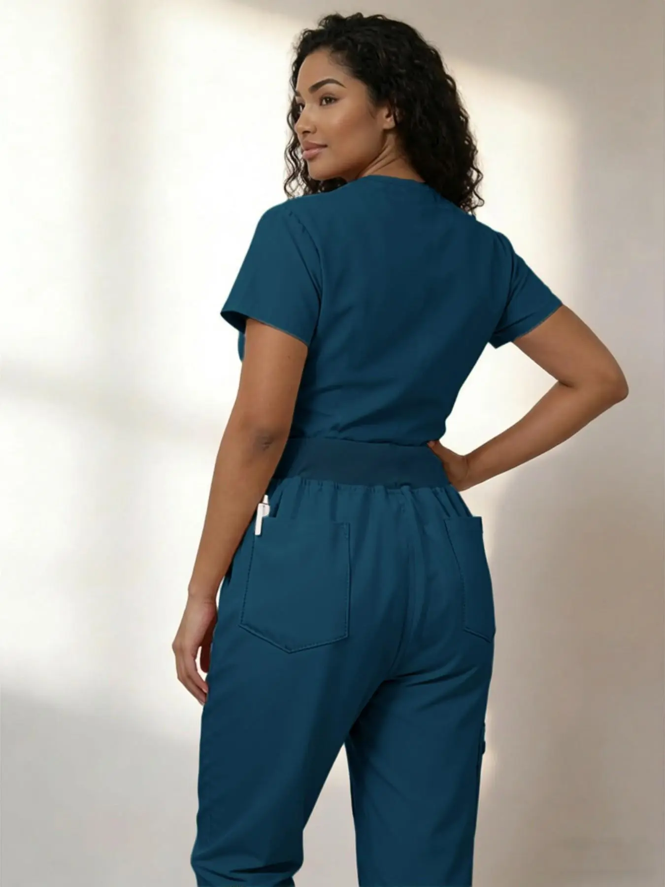 Women's Medical Scrubs Set, Anti-Pilling Lightweight Breathable Multi-Pocket Top & Side Pocket Jogger Pants for Hospital, Clinic & Spa Use Uniforms
