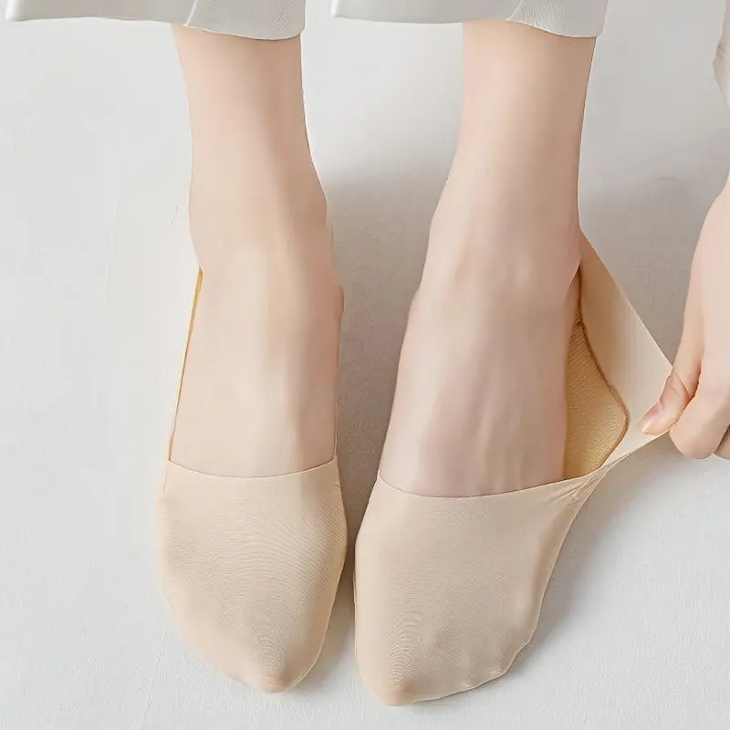 10 Pairs of Women's Invisible Socks — Cotton Breathable, Ultra-Thin for Summer, Seamless, Silk-Like Finish, Silicone Anti-Slip, Moisture-Wicking Soles, Sweat-Wicking Socks, Women's Essential Basics