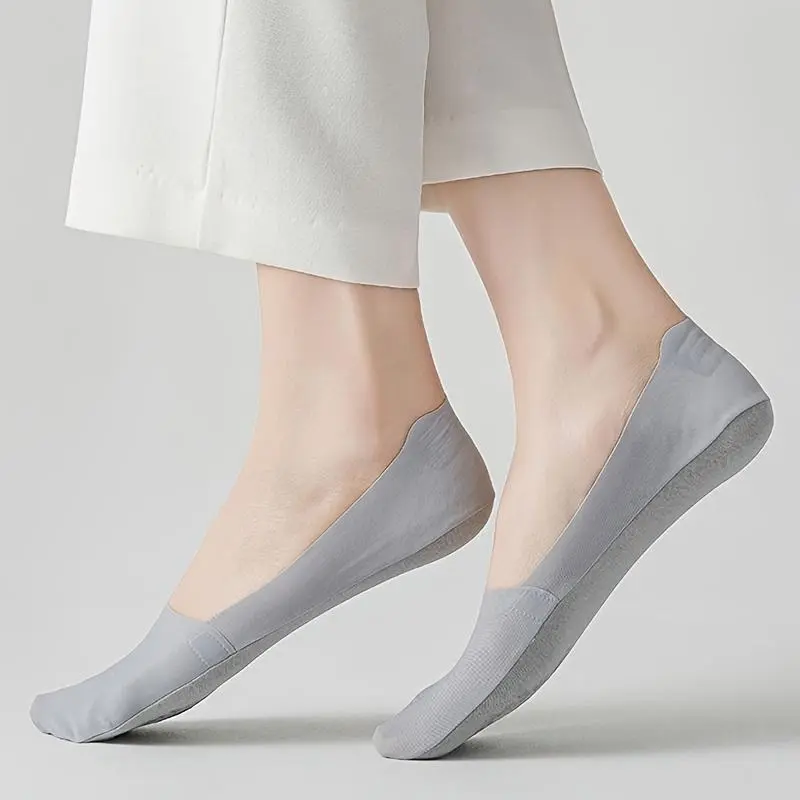 10 Pairs of Women's Invisible Socks — Cotton Breathable, Ultra-Thin for Summer, Seamless, Silk-Like Finish, Silicone Anti-Slip, Moisture-Wicking Soles, Sweat-Wicking Socks, Women's Essential Basics