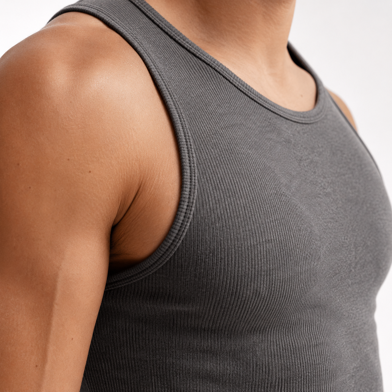 Close-up of arm opening binding