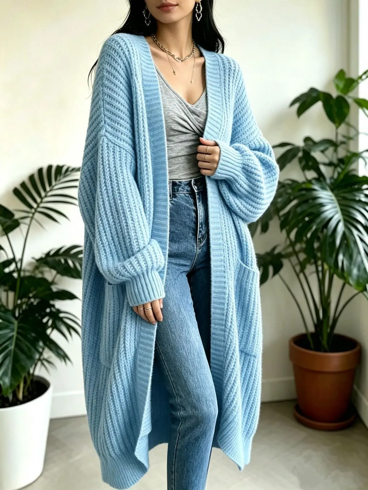 Locker geschnittener, langer Strickcardigan für Damen, dicker Strickmantel, mit Taschen
