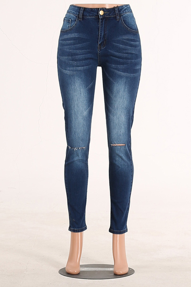 Women’s Distressed Push-Up Denim Pants