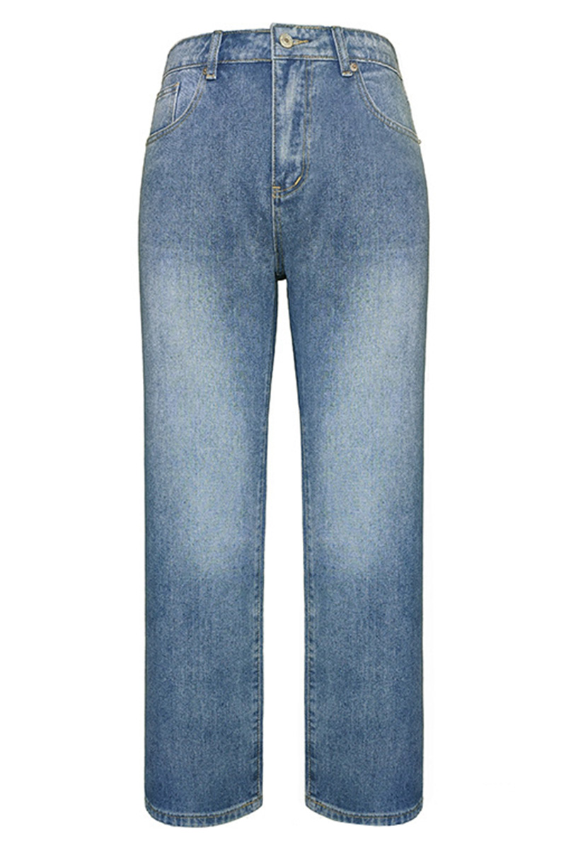 Ladie’s Relaxed Mid Rise Fit Straight Leg Jeans