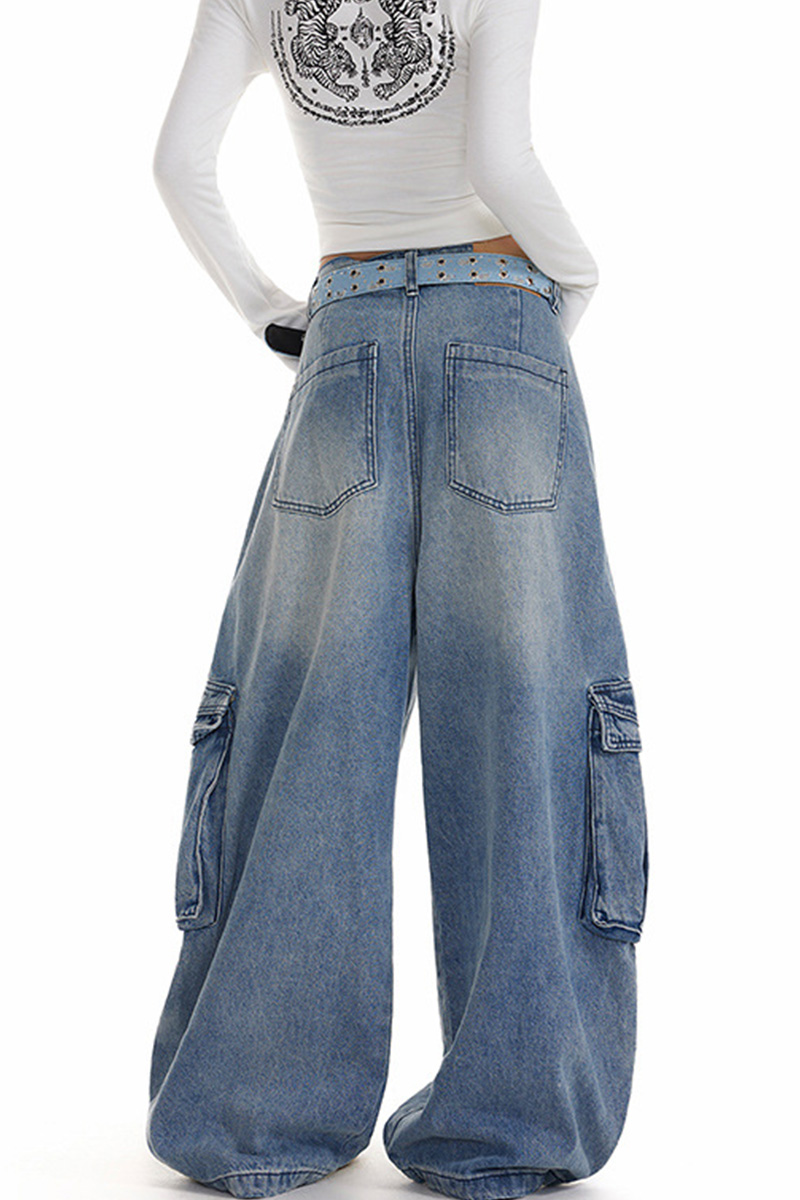 Distressed Pocket Detailed Revival Style Jeans for Women