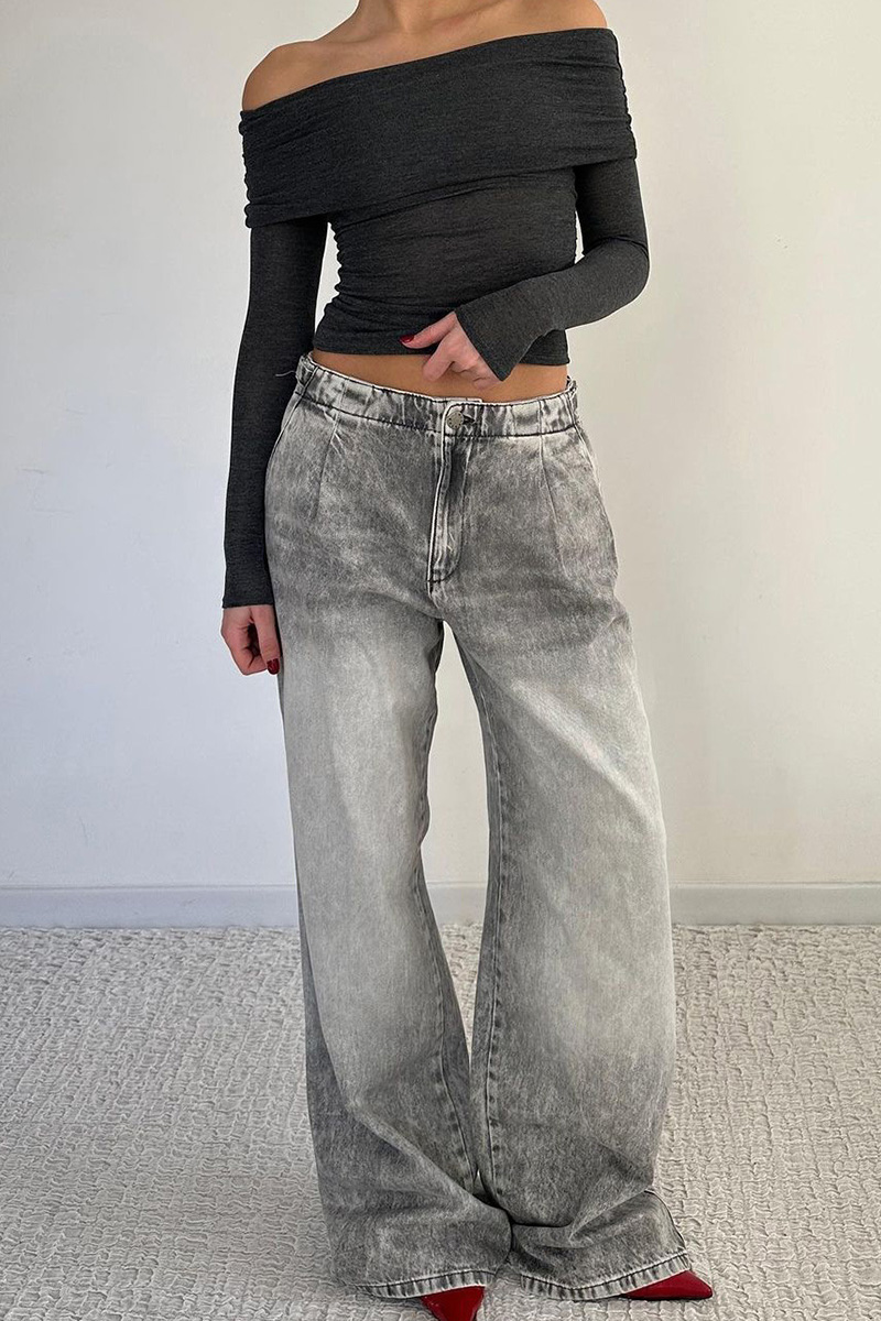 Ladies Low Rise Baggy Jeans With Dropped Waist