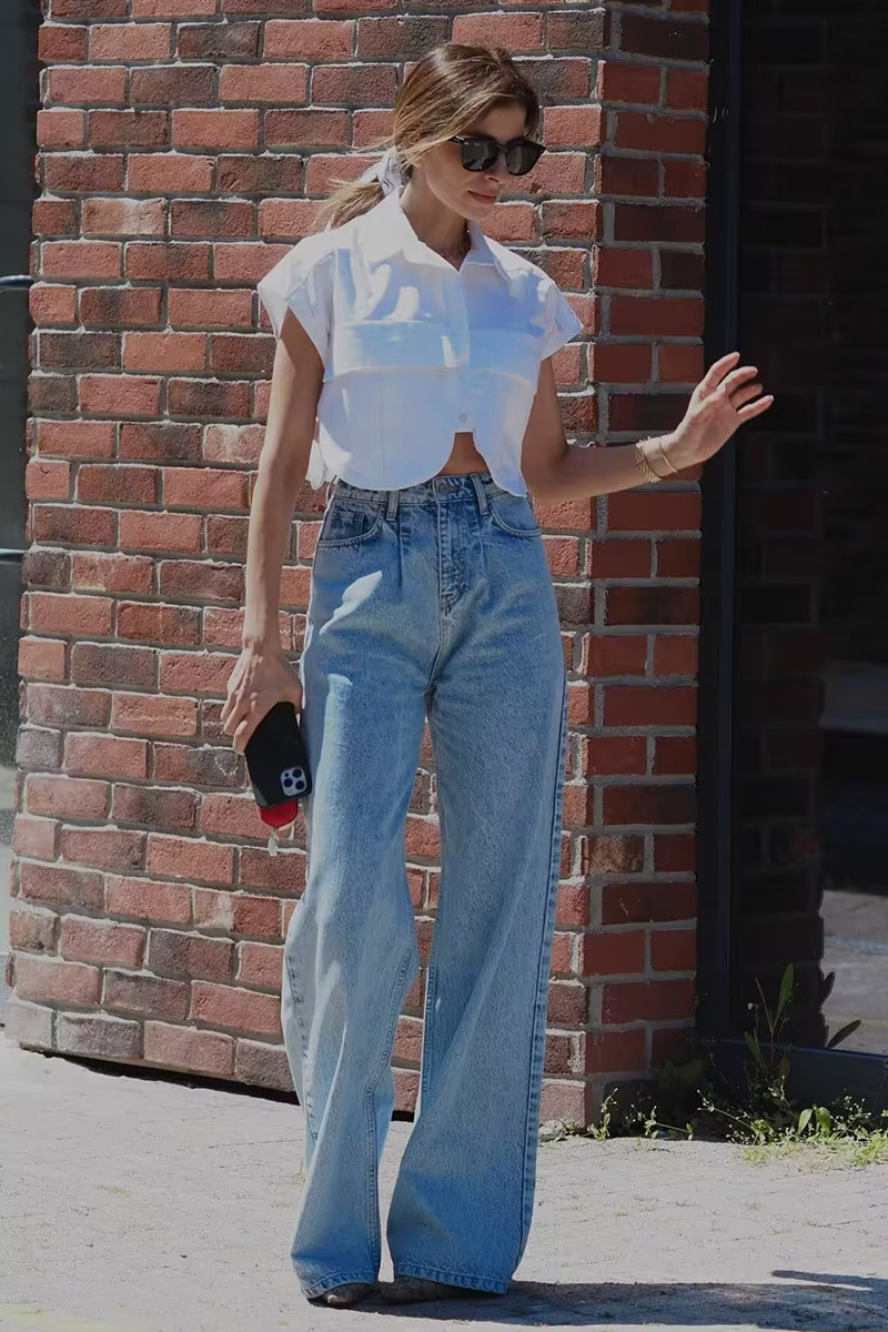 Women Casual Cropped Denim Vest With Pockets