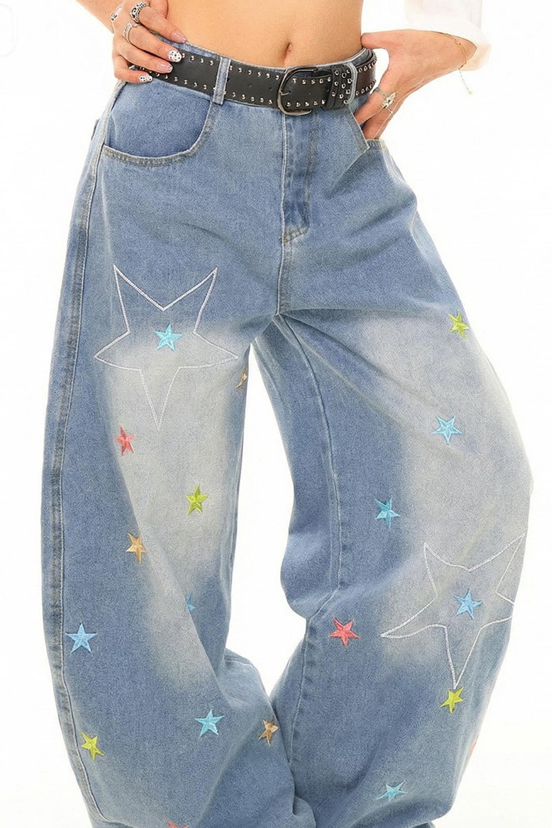 Women's Vintage Jeans Featuring Star Stitchwork
