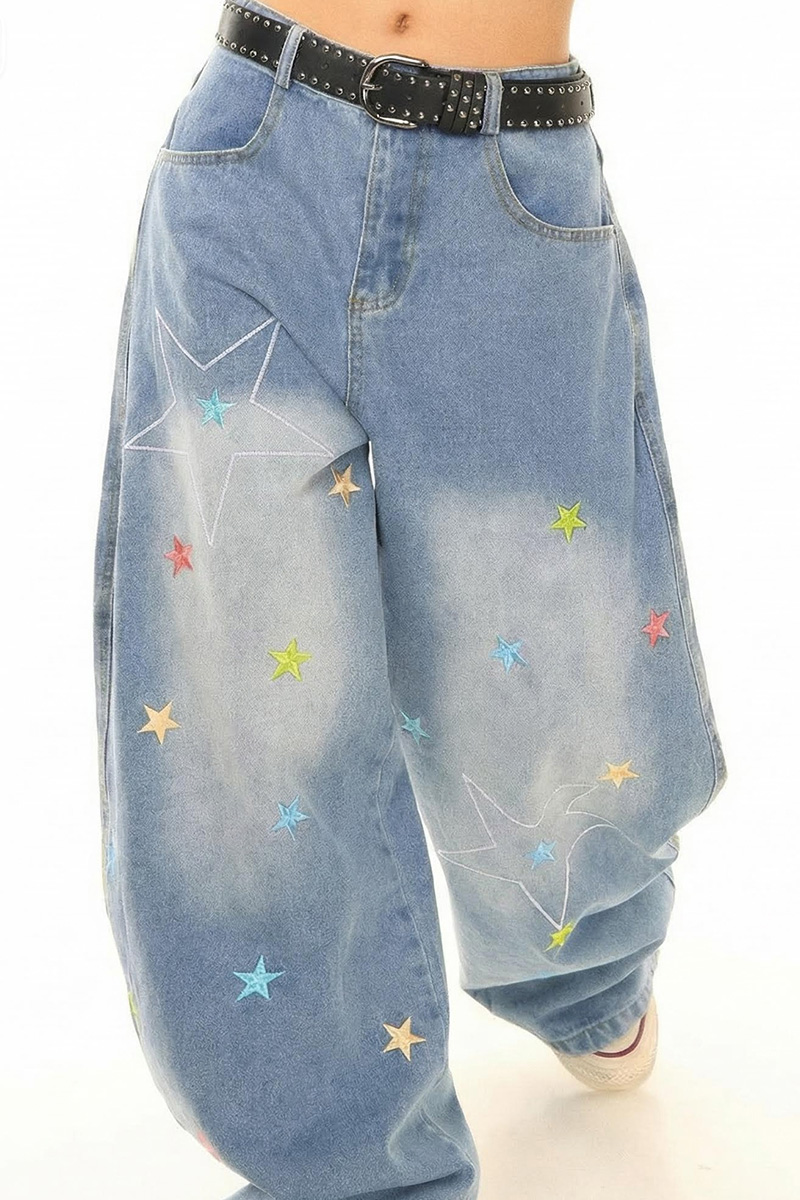 Women's Vintage Jeans Featuring Star Stitchwork