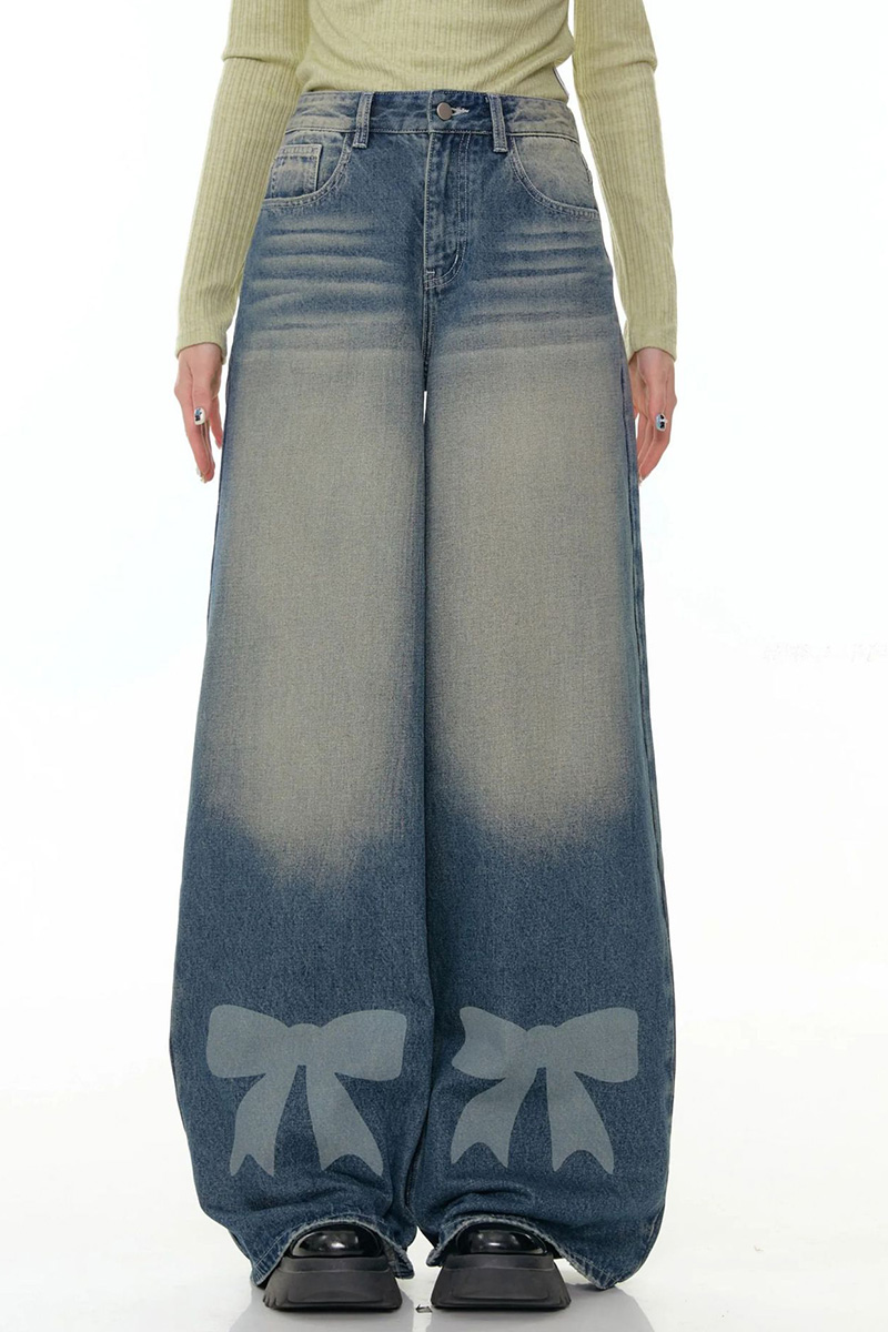 Women's Relaxed Fit  Wide Leg Bow Print Jeans