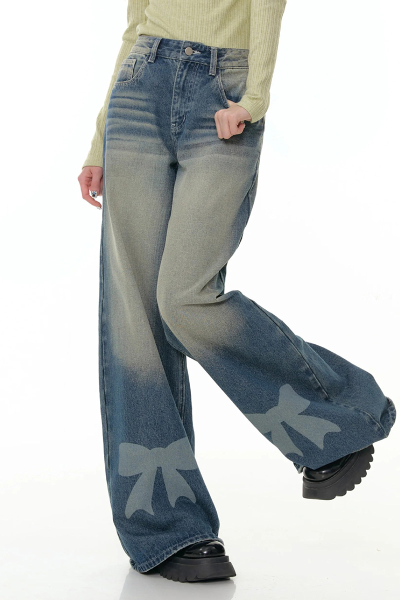 Women's Relaxed Fit  Wide Leg Bow Print Jeans