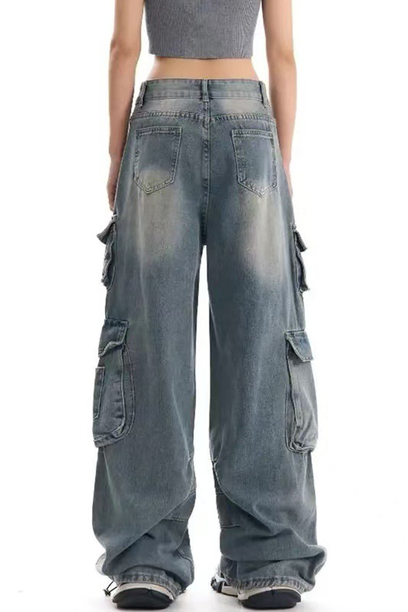 Women‘s Urban Utility Washed Floor-Sweeping Jeans