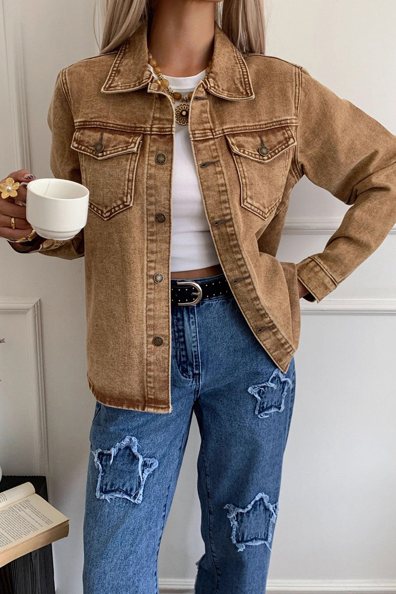 Women‘s Distressed-Wash Denim Jacket