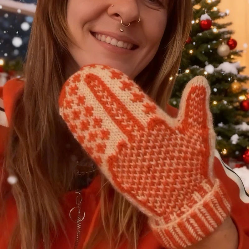 🎅The "Naughty List" Mittens | Cozy Knit with a Hidden Attitude 🖕✨
