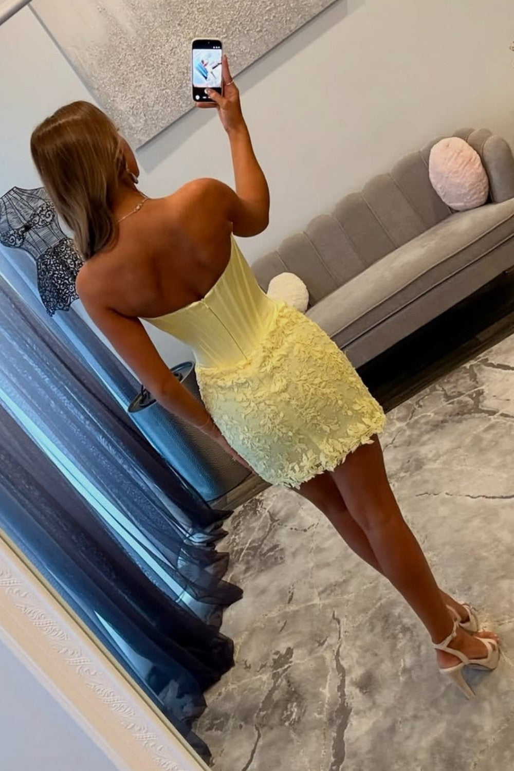 Charming Yellow Sweetheart Homecoming Dress with Floral Lace Detail