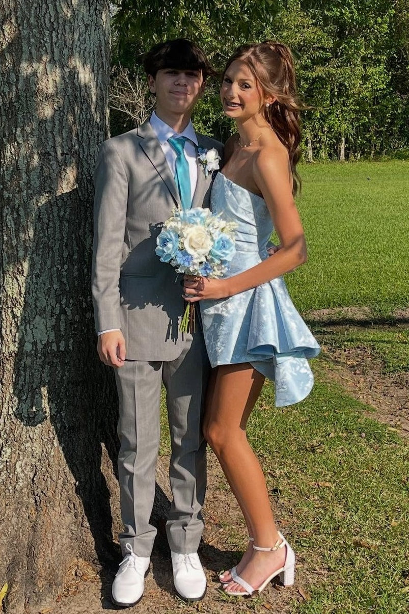 Chic A Line Strapless Light Blue Short Homecoming Dress with Ruched