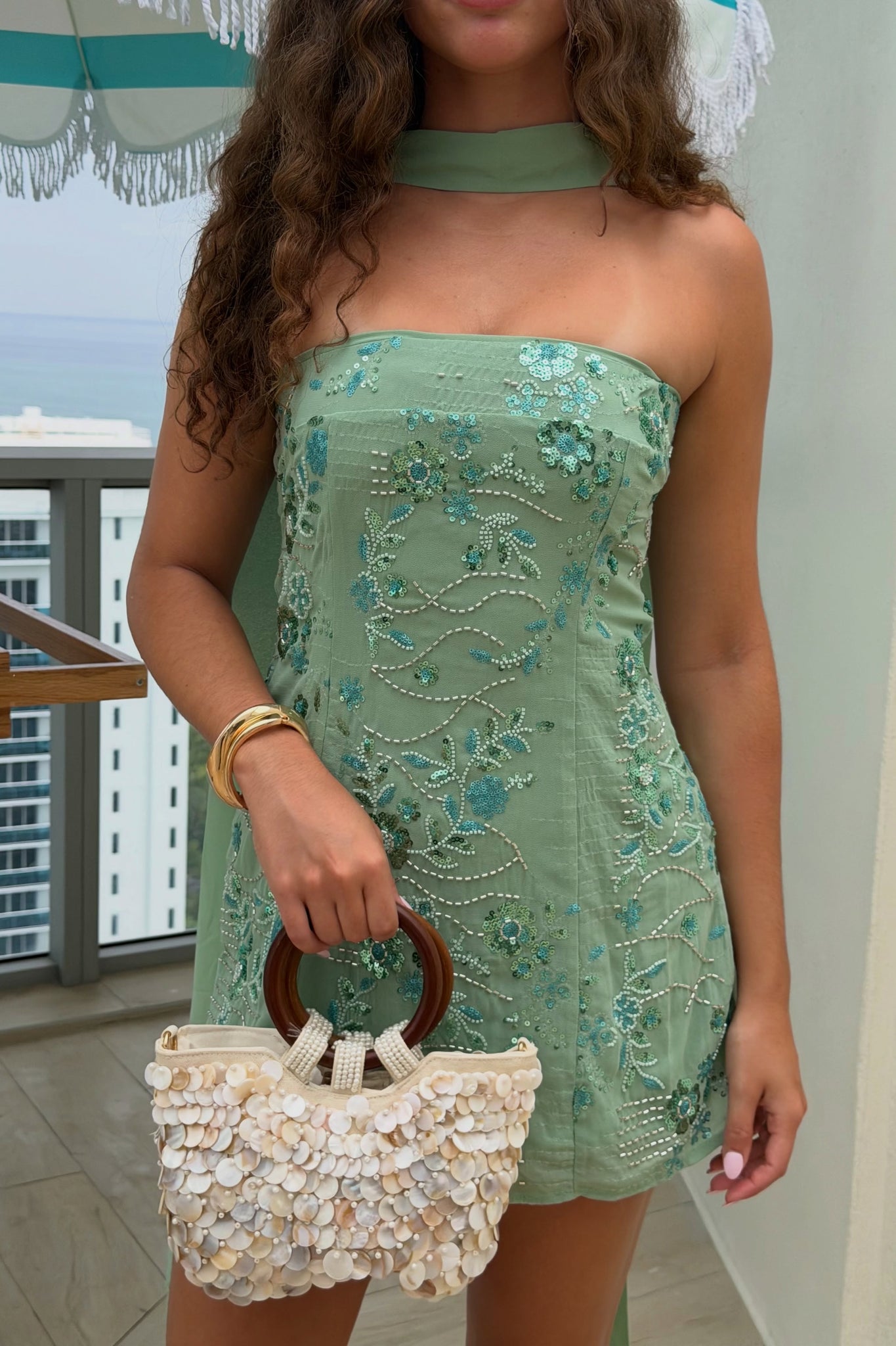 Pretty Sheath Strapless Light Pink Short Homecoming Dress with Embroidery Sequins